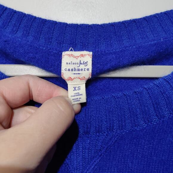 Maison Jules Women's Sz XS Royal Blue 100% Cashmere Sweater Soft Cozy Round Neck - Picture 3 of 5